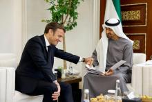 Le président français, Emmanuel Macron et le nouveau chef de l'Etat des Emirats arabes unis, Mohammed ben Zayed Al-Nayane, le 15 mai 2022 à Abou Dhabi