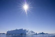 Iceberg et soleil