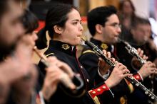 Des musiciens de l'Orchestre de la Garde républicaine répètent l'opéra "La fille du régiment" de